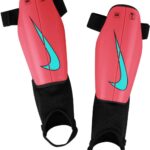 Nike Charge Kids Scheenbeschermers Rood S