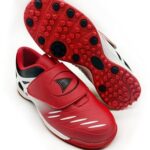 Voetbalschoenen voor jongens en meisjes met klittenbandsluiting en antislip zool
