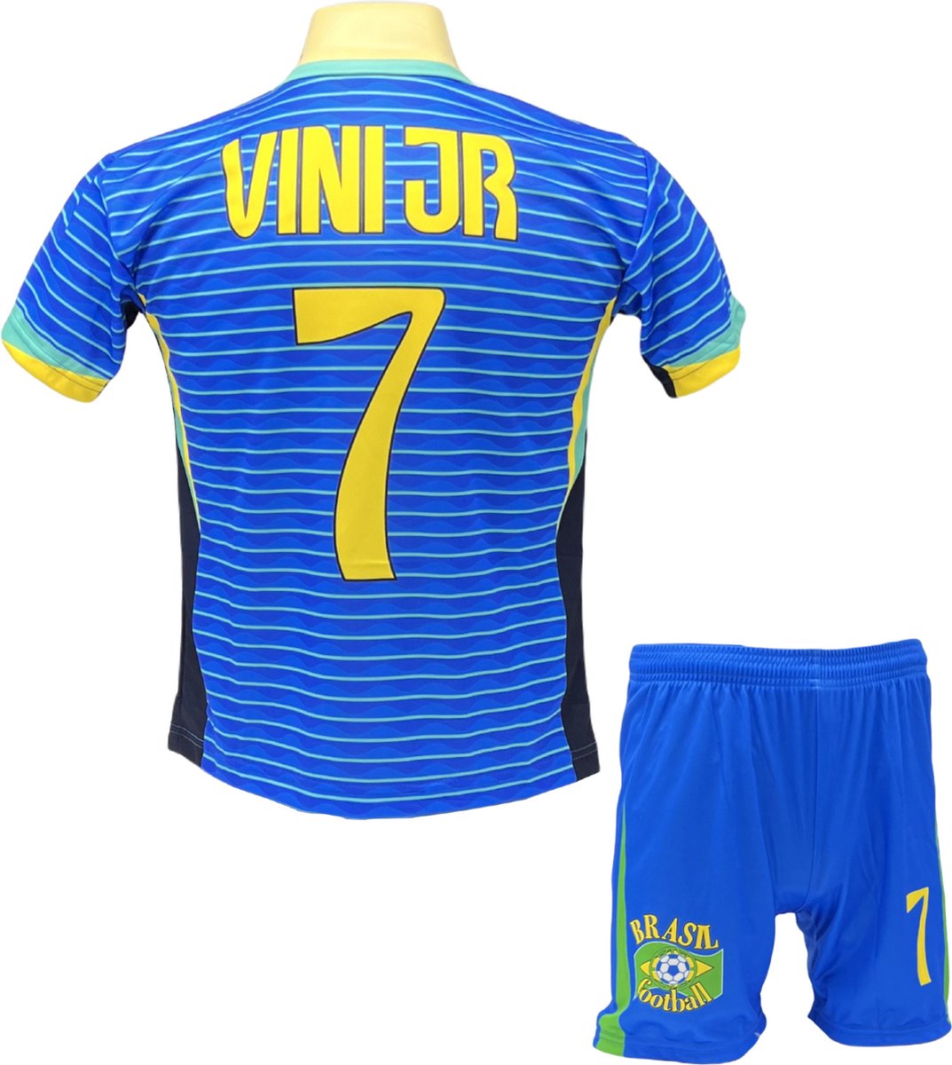 1073x1200-45 Vinicius Voetbalshirt en Broekje Brazilië Voetbaltenue Kinderen en Volwassenen - Maat L - Afbeelding 1