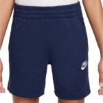 Nike club knit 6in short in de kleur marine.
