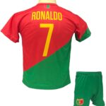 Ronaldo Voetbaltenue Portugal - Voetbal Shirt + broekje set - EK/WK voetbaltenue Groen/Rood - Maat L