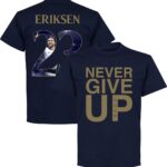Never Give Up Spurs Eriksen 23 Gallery T-Shirt - Navy/ Goud - XL