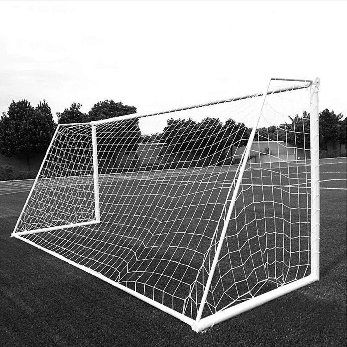 1200x1199-52 Dailygoods - Voetbalnet Vervanging - Duurzaam en Weerbestendig - Verkrijgbaar in Diverse Maten - Perfect voor Voetbal Doelen - Geschikt voor Sportlief - Afbeelding 1