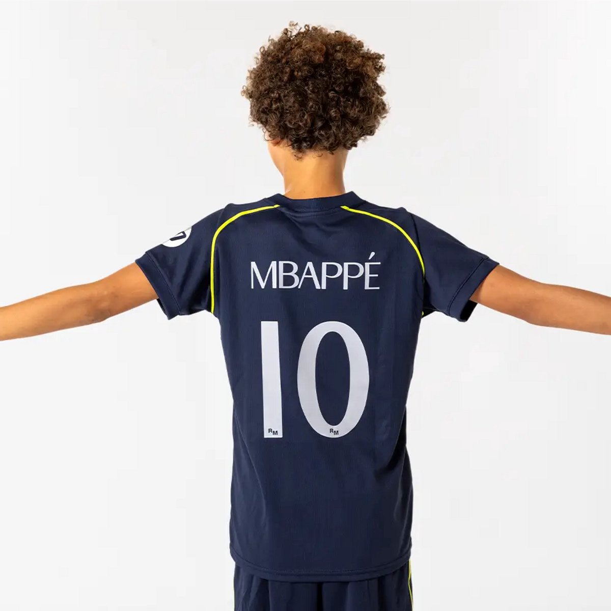 1200x1200-2003 Mbappé Real Madrid Uit Shirt Kinderen 25/26 - Maat 140 - Voetbalshirt - Sportkleding - Jongens & Meisjes - Kylian Mbappé - Polyester - Wit - Afbeelding 1