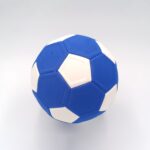Voetbal - Voetbal trainingsmateriaal - Kickerball - Curve en Swerve voetbal speelgoed-Curve bal voor outdoor-spelletjes 20 cm - fun - curveball- perfect cadeau voor kinderen - Perfect voor wedstrijden of spelletjes buiten en binnen - Blauw en wit