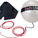 Pure2Improve - Voetbaltrainer - Maat 5 - Inclusief elastisch koord