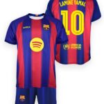 Lamine Yamal FC Barcelona Voetbaltenue Thuis - 2025-2026 - Voetbal Tenue Kinderen - Shirt en Broekje - Jongens en Meisjes -- Maat 128